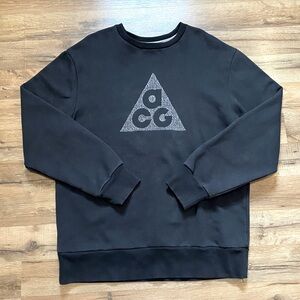 Y2K Nike ACG Embroidered Crewneck